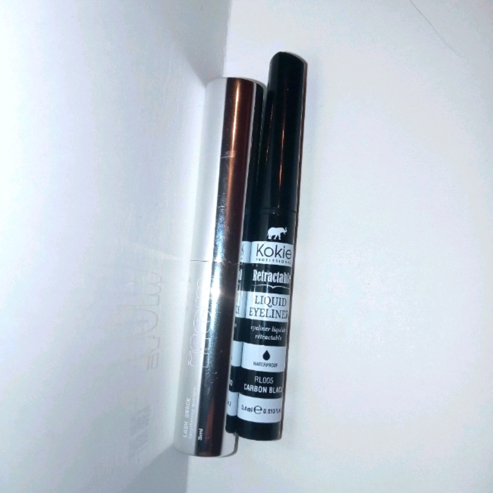 Mascara and eye liner bundle